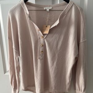 Blu Pepper Cream Long Sleeve Top